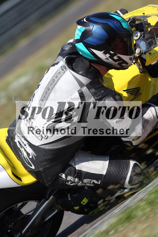 /Archiv-2022/25 16.06.2022 TZ Motorsport ADR/Gruppe rot/737